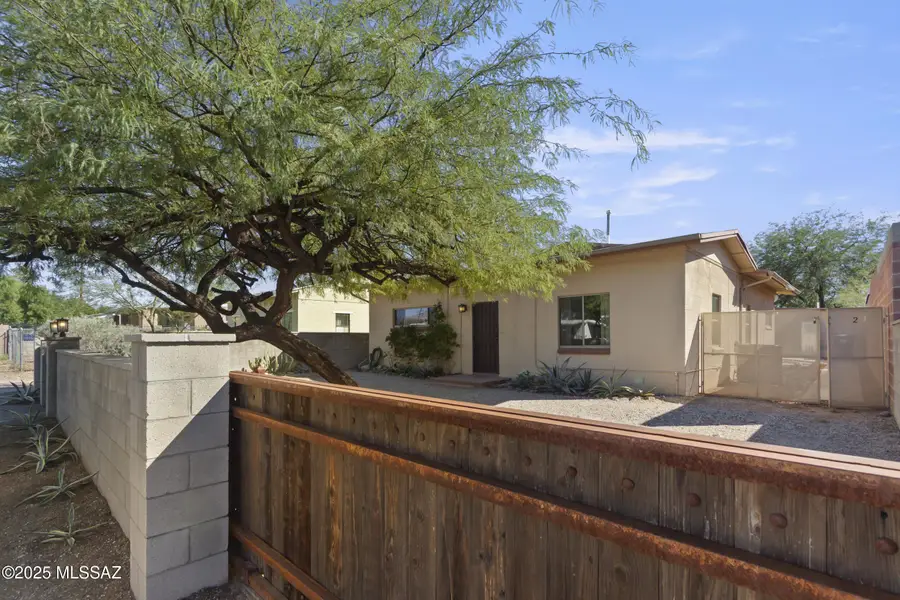 725 W Paris Promenade, Tucson, AZ 85705 - Image #3