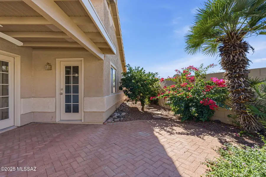 10979 N Double Eagle Court, Oro Valley, AZ 85737 - Image #3