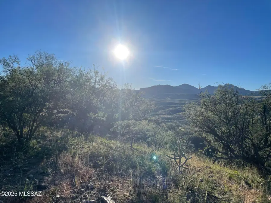 594 Camino Kansas #31, Rio Rico, AZ 85648 - Image #2