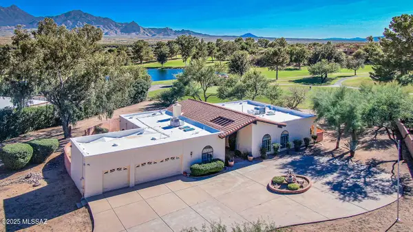 681 W Placita De La Cotonia, Green Valley, AZ 85622