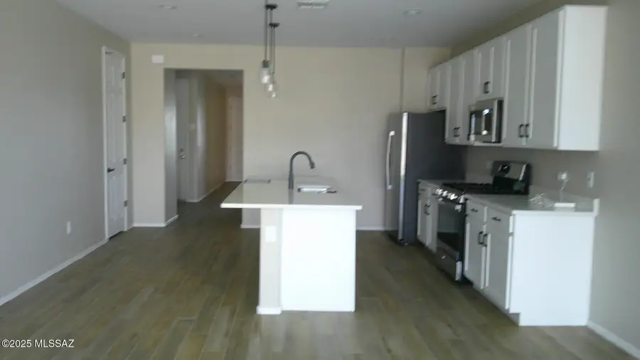 12041 E Bohlman Drive, Vail, AZ 85641 - Image #2