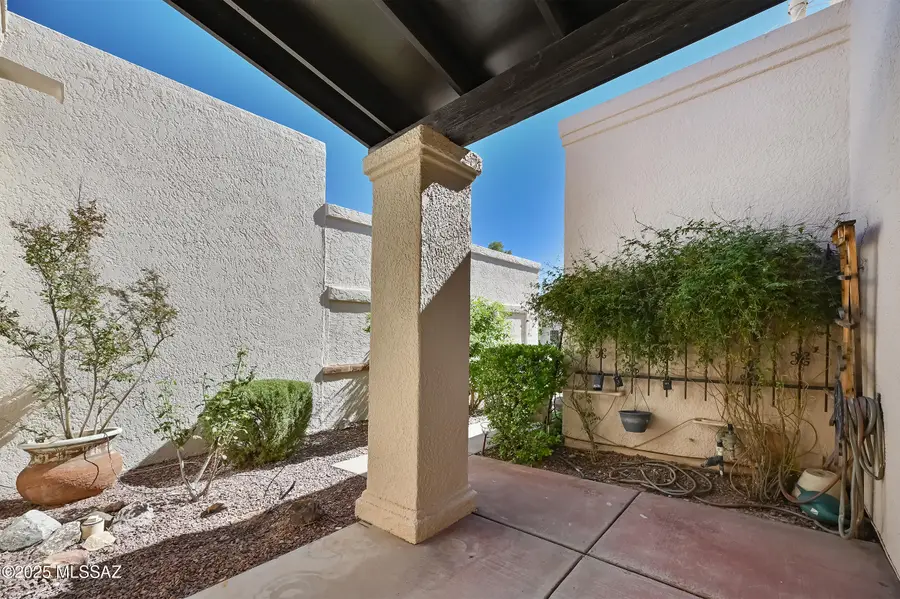 840 W Calle De Emilia, Green Valley, AZ 85614 - Image #3