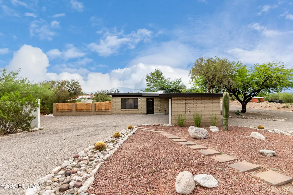 3650 N Four Winds Drive, Tucson, AZ 85750 - Image #1