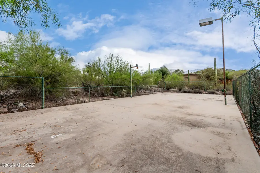 3650 N Four Winds Drive, Tucson, AZ 85750 - Image #3