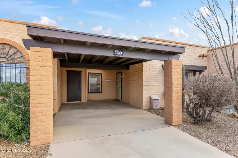 3073 S Calle Pueblo, Green Valley, AZ 85622 - Image #2