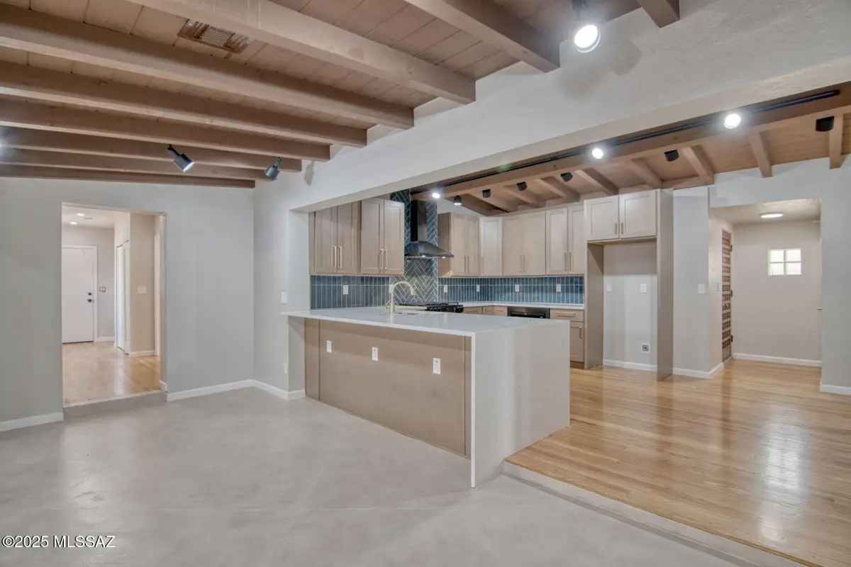 3910 E Calle De Jardin, Tucson, AZ 85711 - Image #1