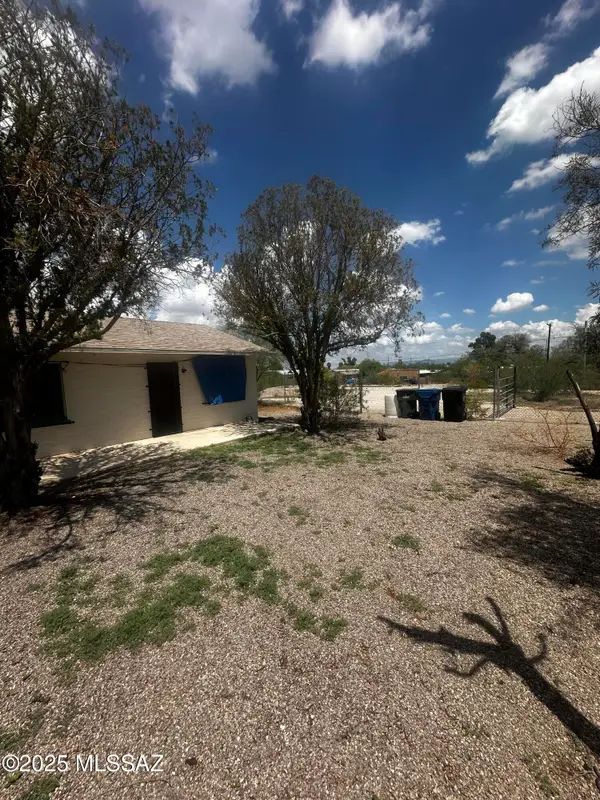 2841 N Estrella Avenue, Tucson, AZ 85705