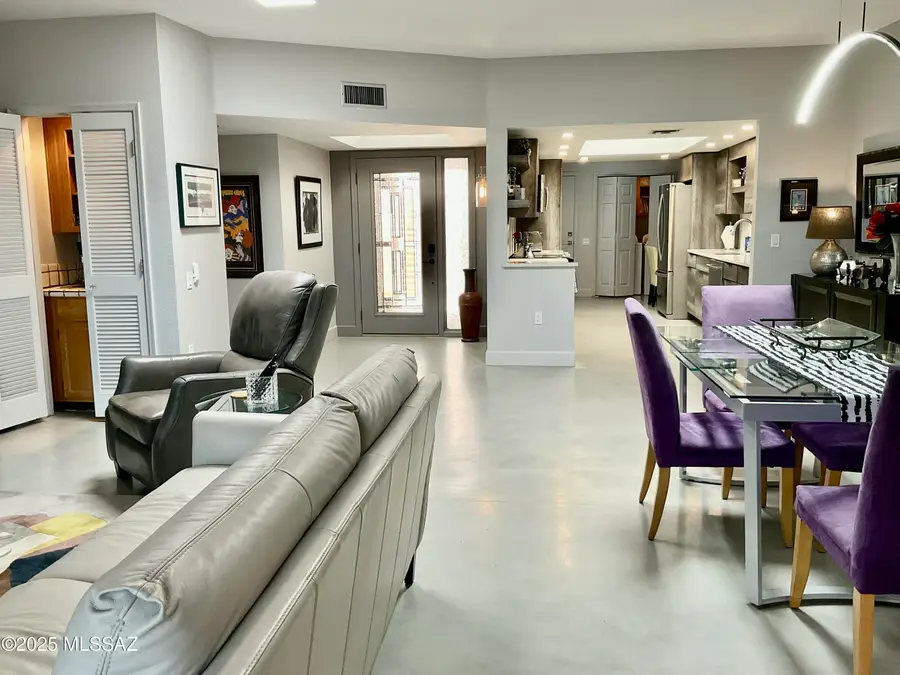 3553 S Via Del Tordo, Green Valley, AZ 85622 - Image #2