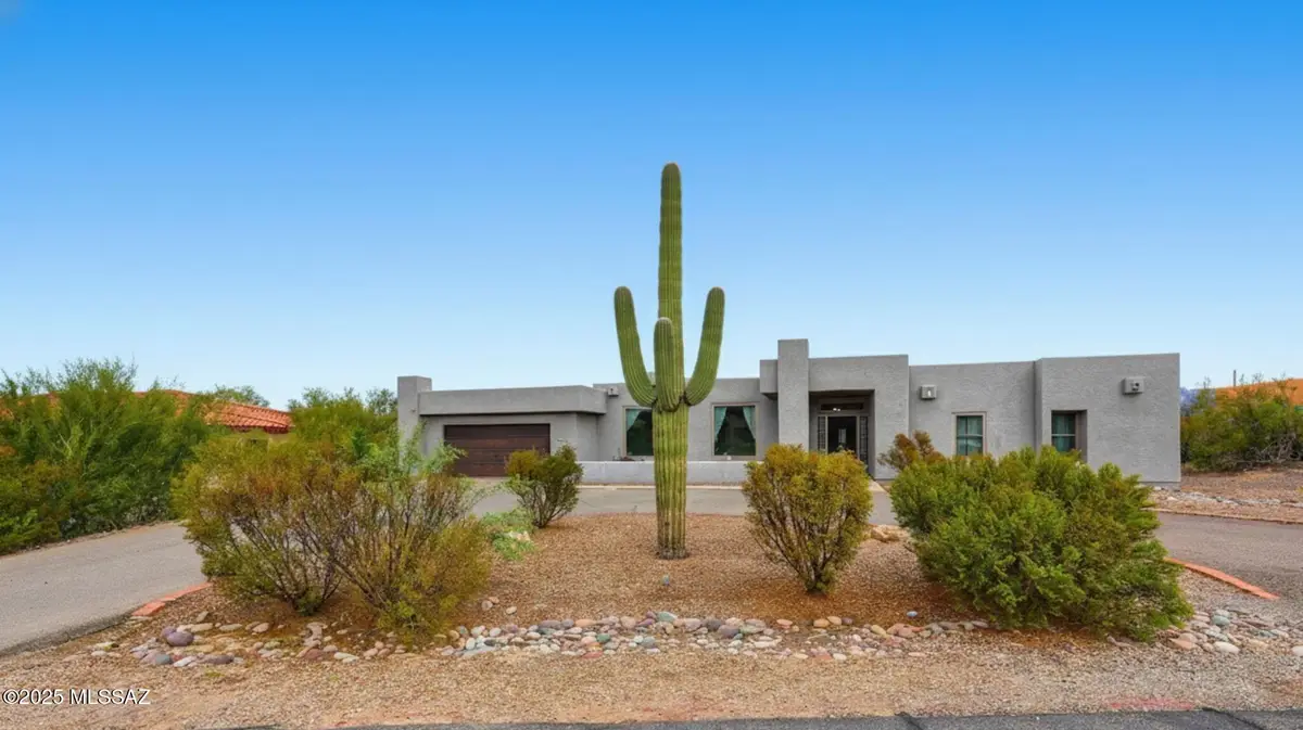 6938 W Calla Drive, Tucson, AZ 85743 - Image #1