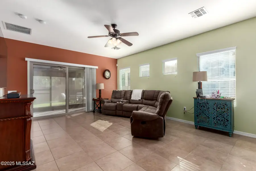 467 W Calle Moncayo, Sahuarita, AZ 85629 - Image #3
