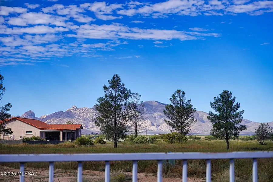 389 N Shadow Mountain Court, Pearce, AZ 85625 - Image #2