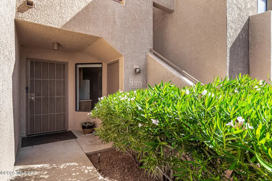 5675 N Camino Esplendora #2109, Tucson, AZ 85718 - Image #3