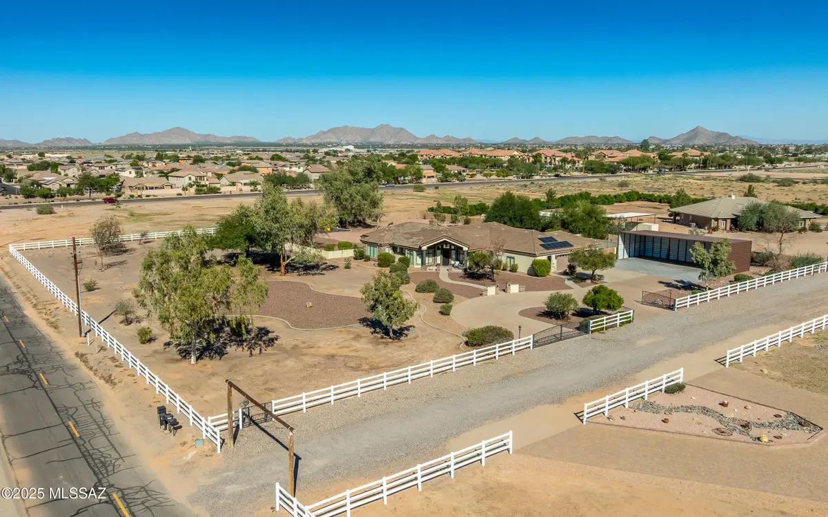 2354 N Casa Grande Avenue, Casa Grande, AZ 85122 - Image #1