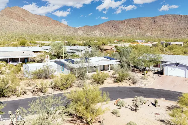 2081 S Diamond Bar Lane, Tucson, AZ 85713