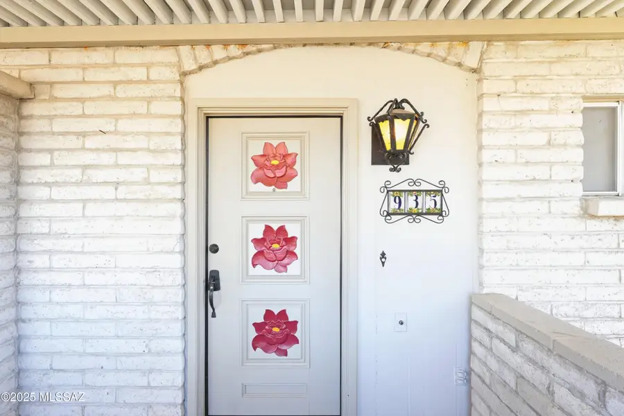 935 S La Higuera, Green Valley, AZ 85614 - Image #3