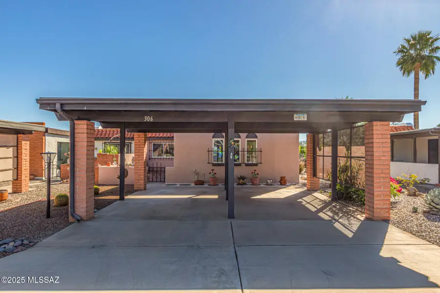 306 N Calle Del Diablo, Green Valley, AZ 85614 - Image #2