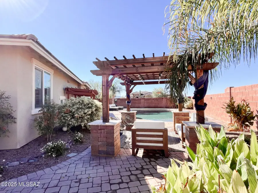 7250 W Falcon View Pass, Marana, AZ 85658 - Image #3