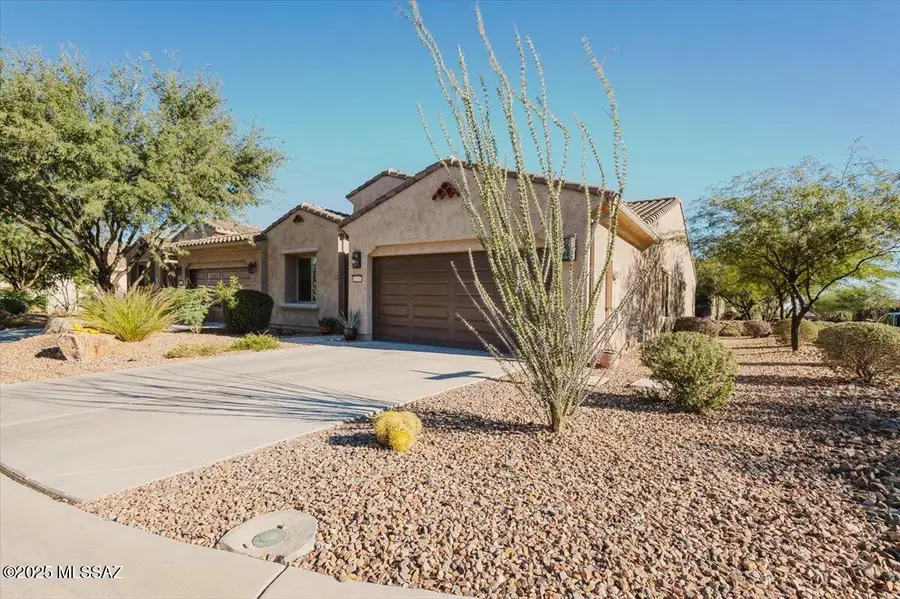 1110 N Broken Hills Drive, Green Valley, AZ 85614 - Image #2