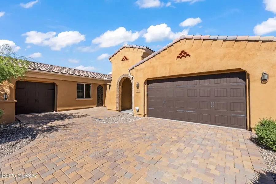 13543 N Trailing Indigo Court, Oro Valley, AZ 85755 - Image #2
