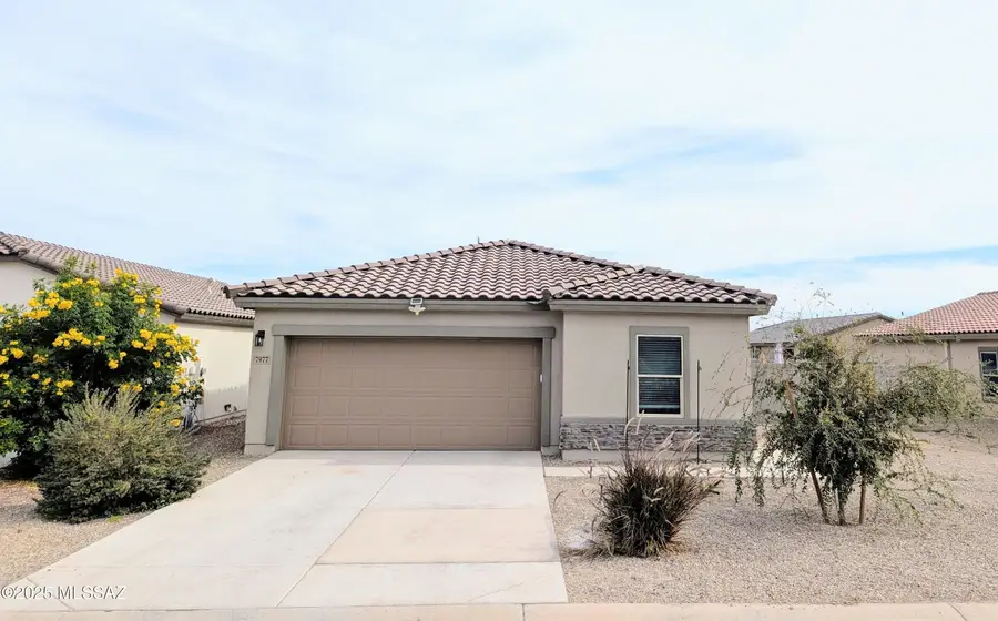 7977 Namaka, Casa Grande, AZ 85193 - Image #2