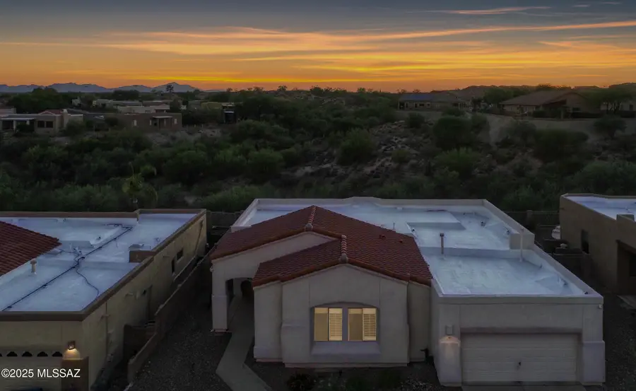 11871 N Potosi Point Drive, Tucson, AZ 85737 - Image #3