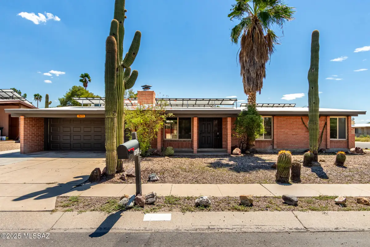 7672 N Jensen Drive, Tucson, AZ 85741 - Image #1