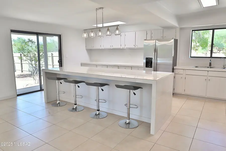 8262 E Camino Herradura, Tucson, AZ 85750 - Image #3