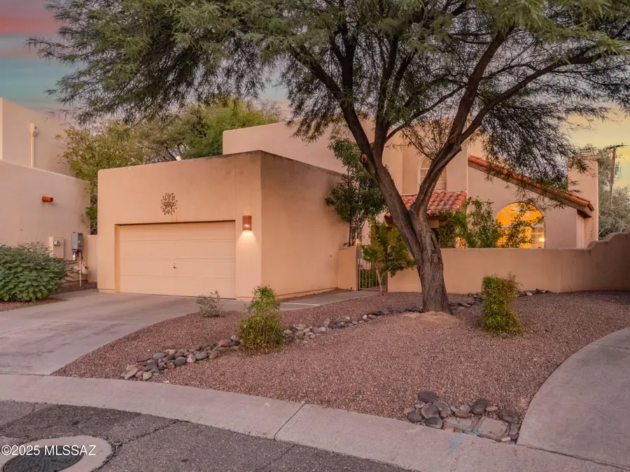 3032 N Palomino Park Loop, Tucson, AZ 85712 - Image #2