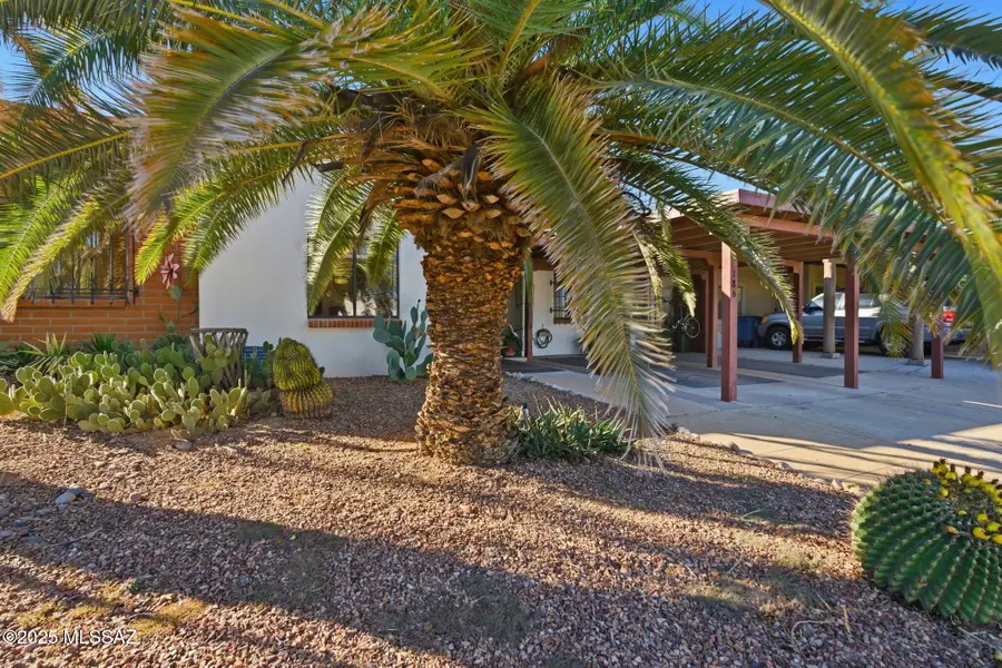 186 S Paseo Seco, Green Valley, AZ 85614 - Image #2