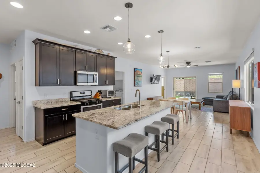 7064 E Calle Arco Iris, Tucson, AZ 85756 - Image #2