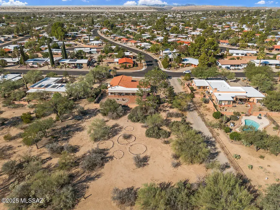 735 S La Huerta, Green Valley, AZ 85614 - Image #3