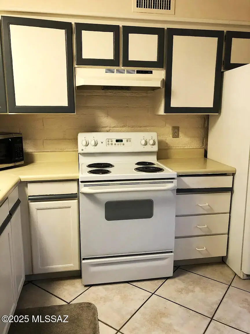 2875 N Tucson Boulevard #55, Tucson, AZ 85716 - Image #3
