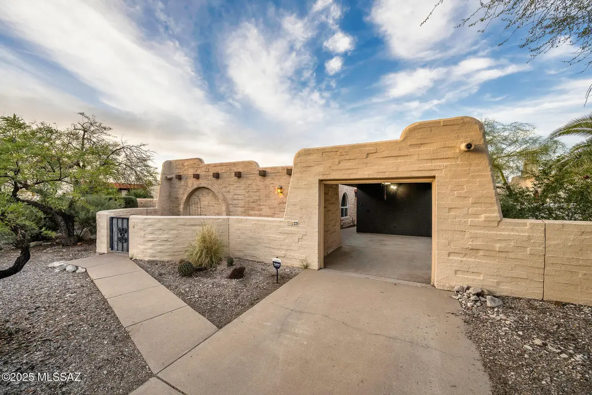 810 N Camino Santiago #23, Tucson, AZ 85745 - Image #1