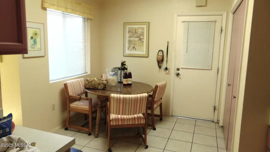 315 E Paseo Azul, Green Valley, AZ 85614 - Image #2