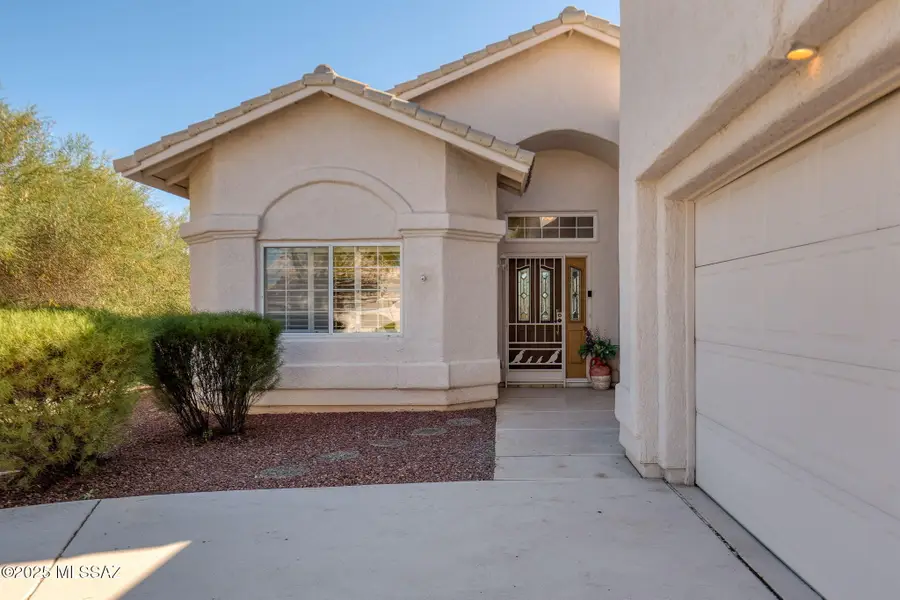 1427 W Cathedral Way, Oro Valley, AZ 85737 - Image #2