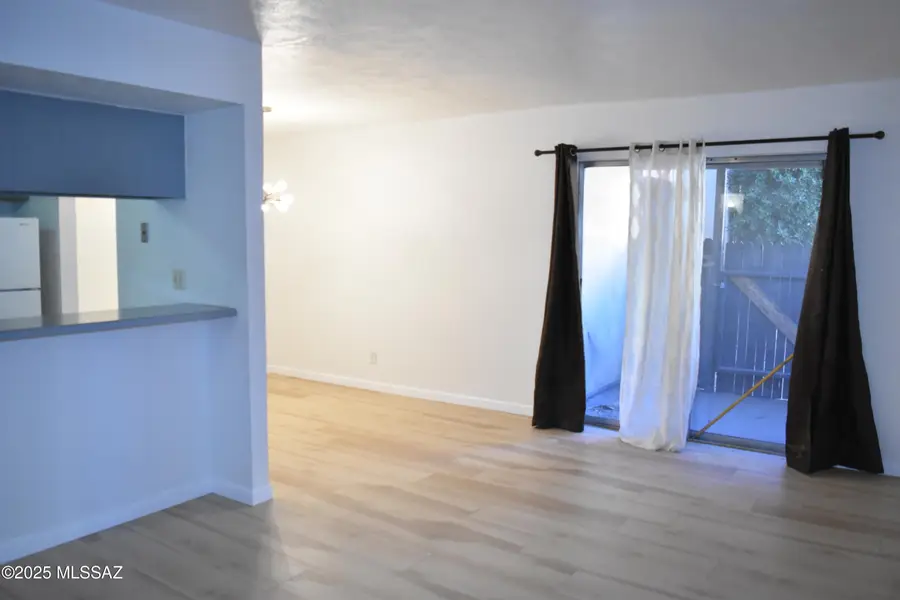 1620 N Wilmot Road #UNIT E155, Tucson, AZ 85712 - Image #2