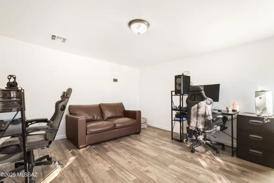 3927 E Lind Road, Tucson, AZ 85712 - Image #3