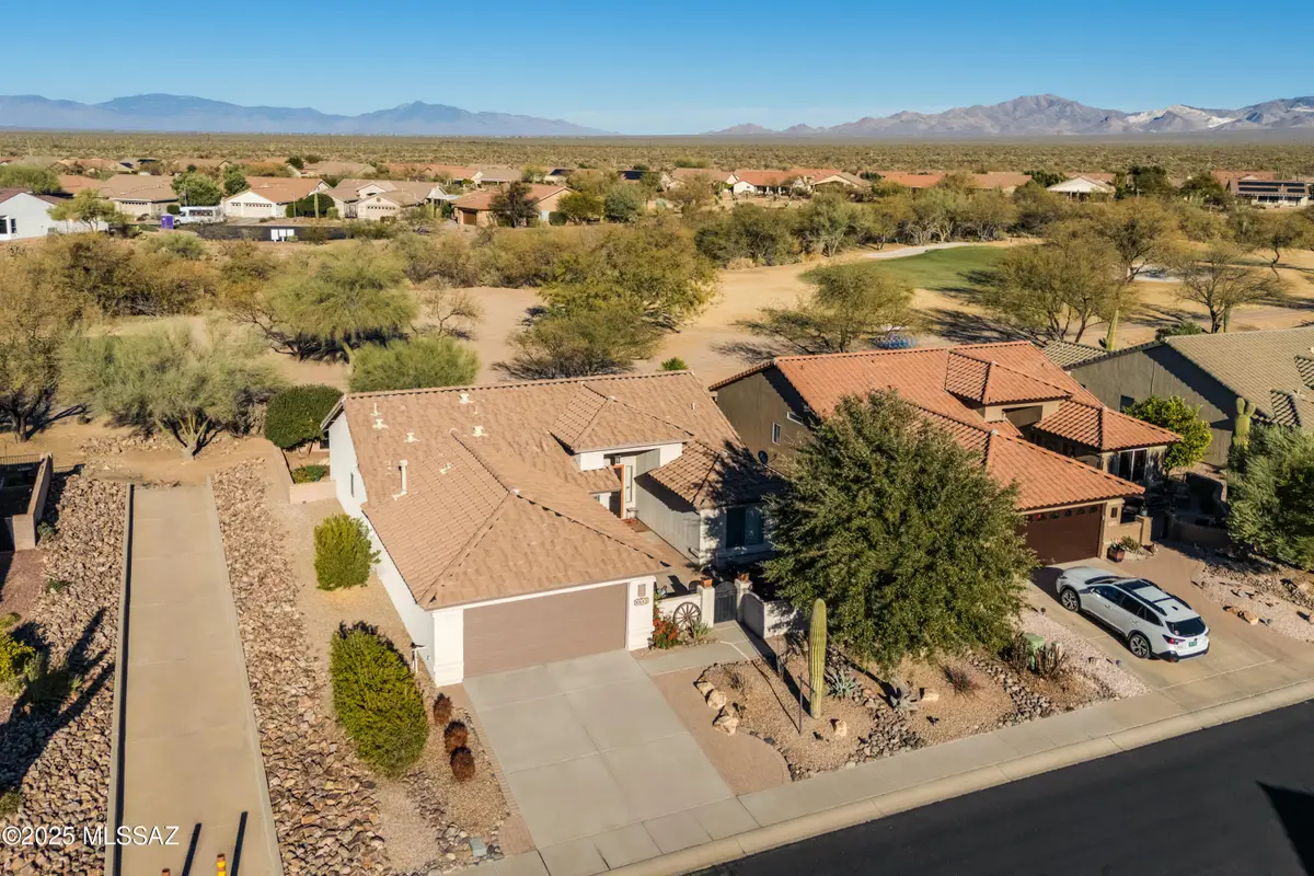 2641 E Glen Canyon Road, Green Valley, AZ 85614 - Image #1