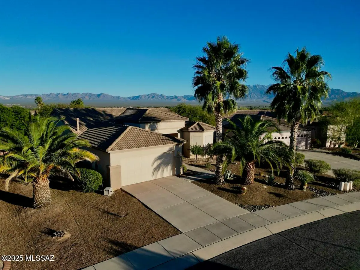 56 N Cape Royal Drive, Green Valley, AZ 85614 - Image #1