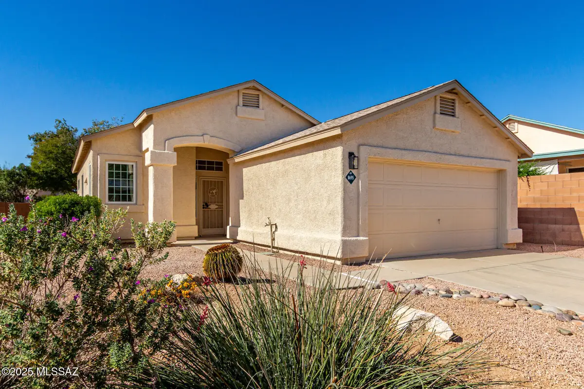 8695 N Sunnyvale Drive, Tucson, AZ 85742 - Image #1