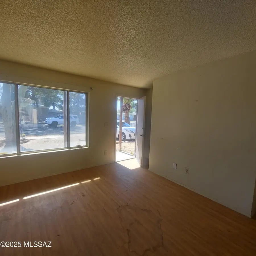 2211 E Louisiana Street, Tucson, AZ 85706 - Image #3