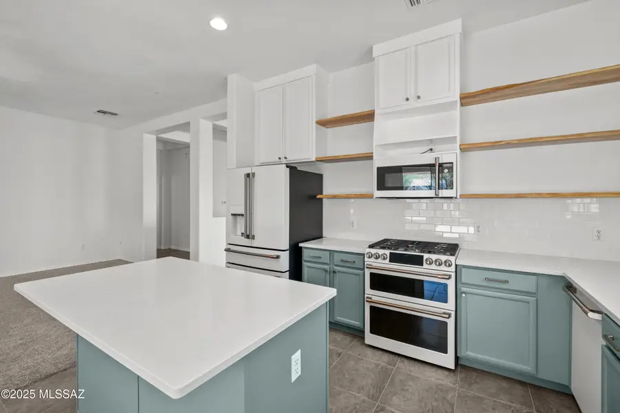 15754 S Camino Del Dragon, Sahuarita, AZ 85629 - Image #3