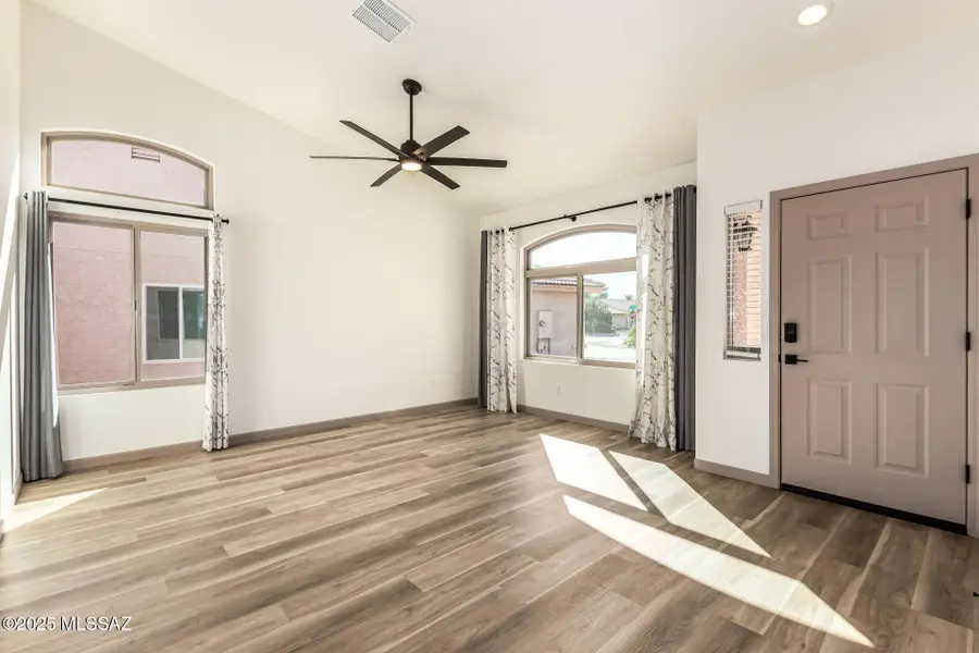 7570 W Running Bear Drive, Tucson, AZ 85743 - Image #3