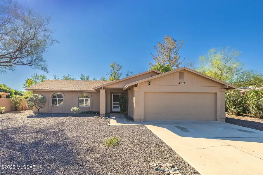 7492 E Rio Vista Circle, Tucson, AZ 85715 - Image #2