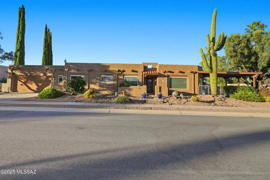 425 E Paseo Chuparosas, Green Valley, AZ 85614 - Image #2