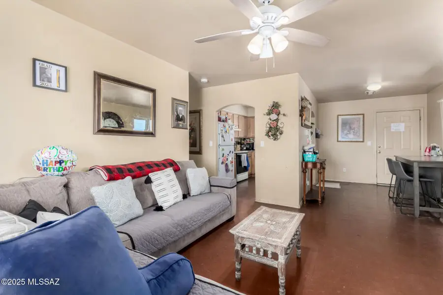 206 E Yavapai Road, Tucson, AZ 85705 - Image #2