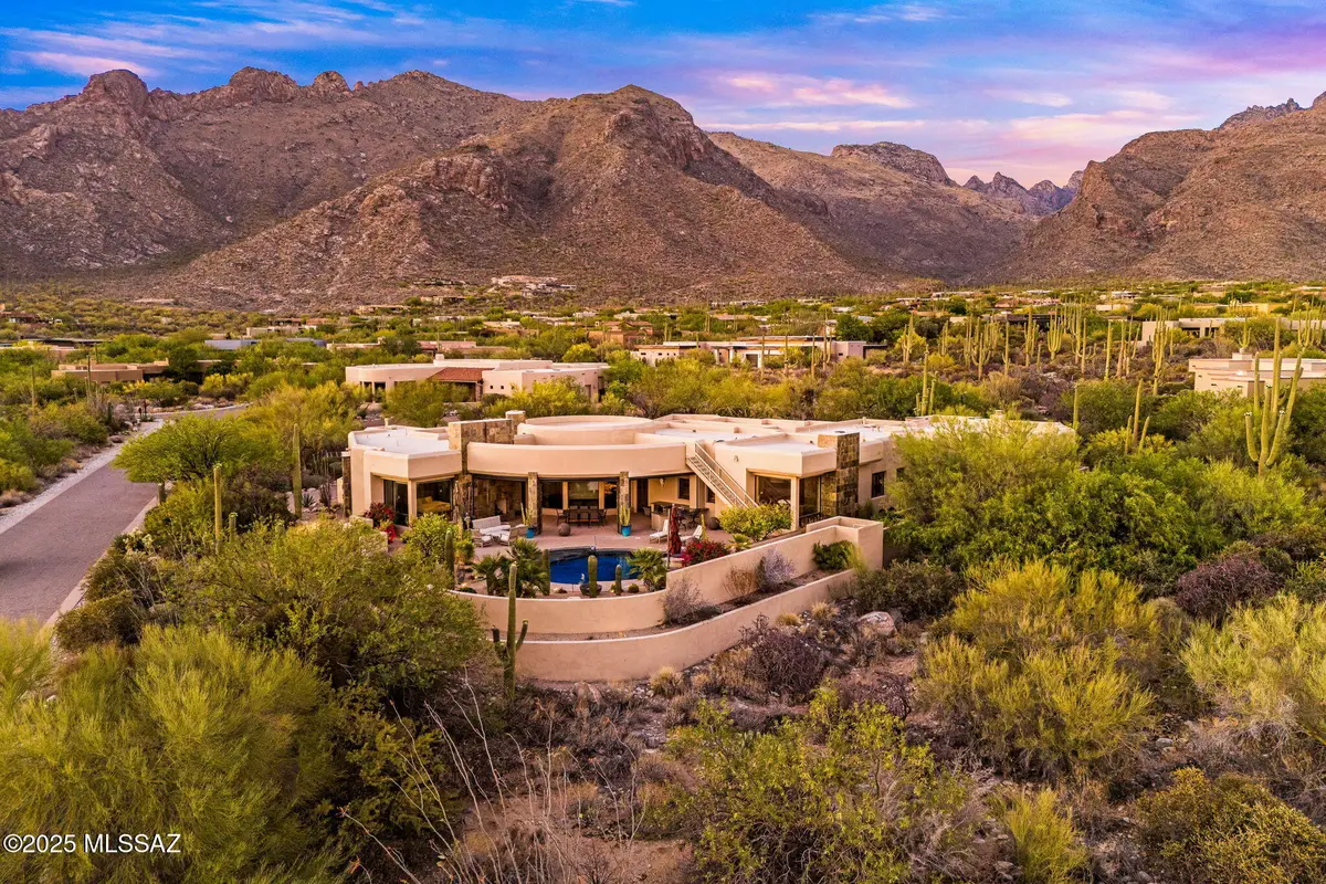 1583 E Sanctuary Cove Way, Tucson, AZ 85718 - Image #1