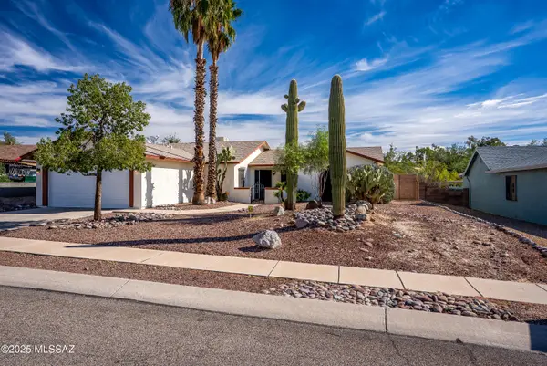 6850 N De Chelly Loop, Tucson, AZ 85741