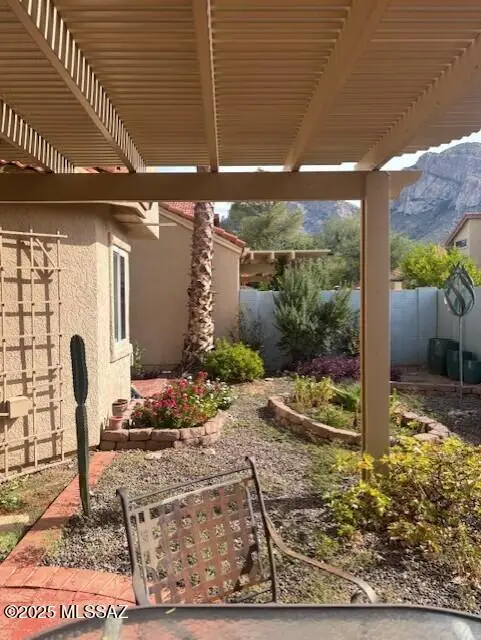 250 E Fieldcrest Lane, Oro Valley, AZ 85737 - Image #3