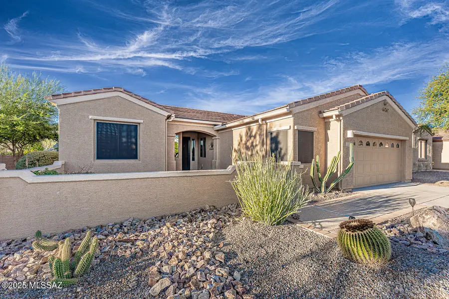 917 W Bosch Drive, Green Valley, AZ 85614 - Image #2